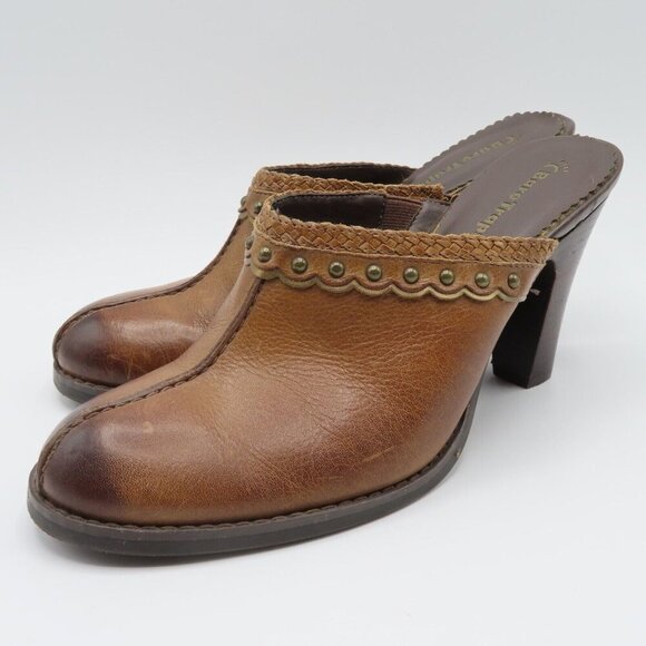 Baretraps Women 8 M Expert Distressed Leather Studded Western Boho Heels Clogs - Picture 12 of 12